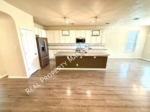4 bedrooms apartment for rent in Northwest Side - West SATX, San Antonio