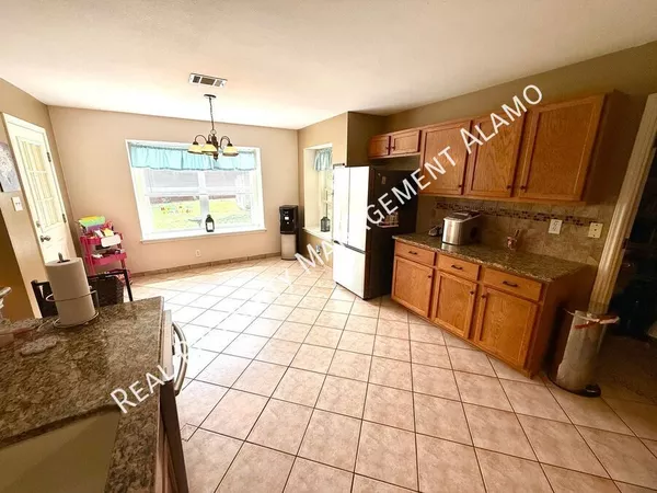 4 bedrooms apartment for rent in Far West Side - West SATX, San Antonio