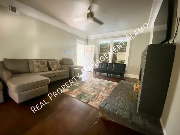 3 bedrooms apartment for rent in Highland Park SATX - East SATX, San Antonio