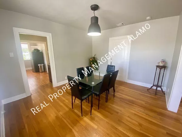 3 bedrooms apartment for rent in Highland Park SATX - East SATX, San Antonio