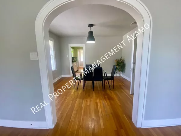 3 bedrooms apartment for rent in Highland Park SATX - East SATX, San Antonio