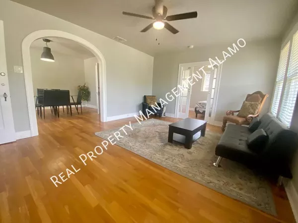 3 bedrooms apartment for rent in Highland Park SATX - East SATX, San Antonio
