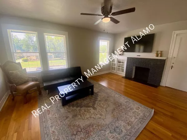 3 bedrooms apartment for rent in Highland Park SATX - East SATX, San Antonio