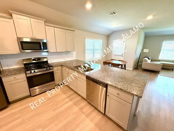3 bedrooms apartment for rent in Far West Side - West SATX, San Antonio