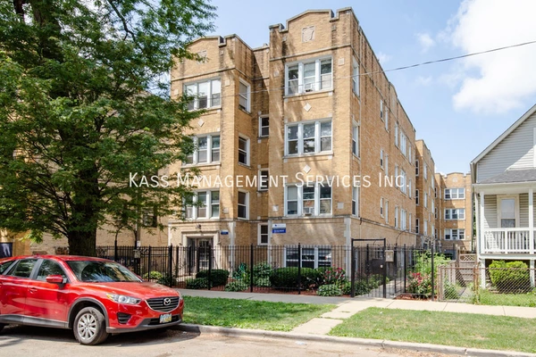 2 bedrooms apartment for rent in Logan Square - North Side, Chicago