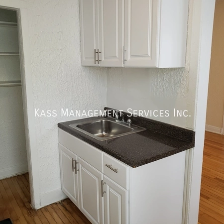 2 bedrooms apartment for rent in Logan Square - North Side, Chicago