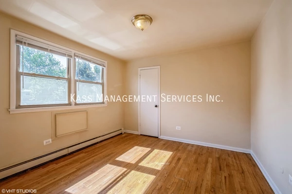 3 bedrooms apartment for rent in Rogers Park - Far North Side, Chicago