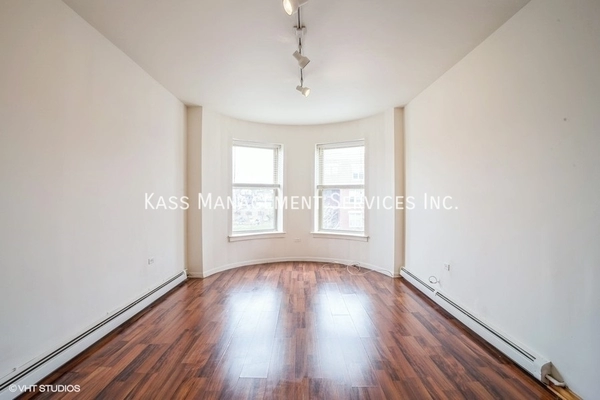 2 bedrooms apartment for rent in Woodlawn - South Side, Chicago