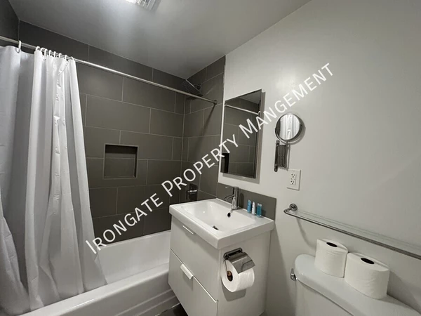 3 bedrooms apartment for rent in Sawtelle - Westside / South Bay, Los Angeles