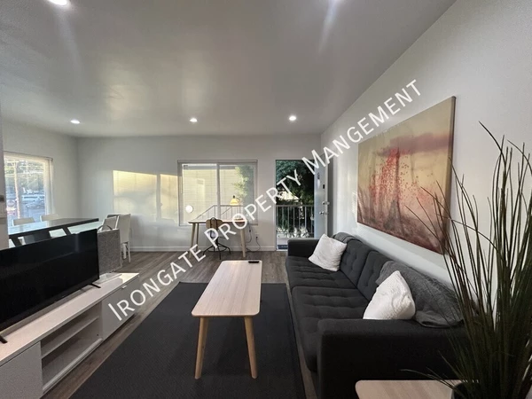 3 bedrooms apartment for rent in Sawtelle - Westside / South Bay, Los Angeles