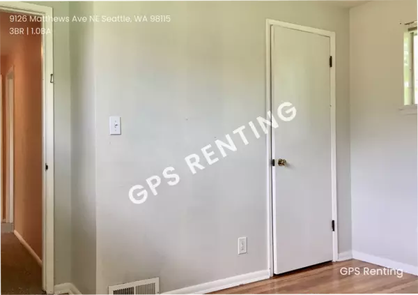 3 bedrooms apartment for rent in Matthews Beach - North Seattle, Seattle
