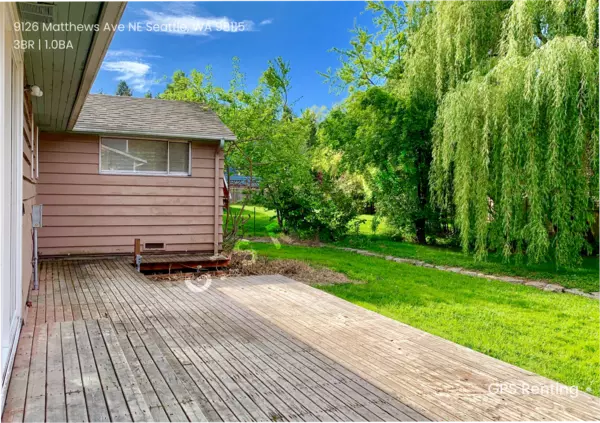 3 bedrooms apartment for rent in Matthews Beach - North Seattle, Seattle