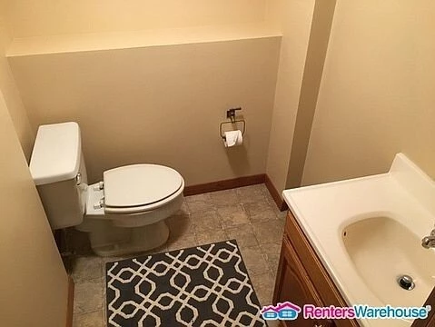 3 bedrooms apartment for rent in Armatage - Southwest, Minneapolis