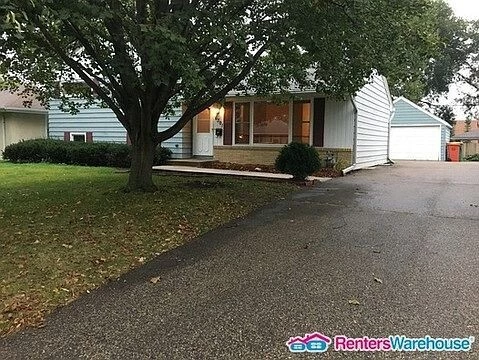 3 bedrooms apartment for rent in Armatage - Southwest, Minneapolis