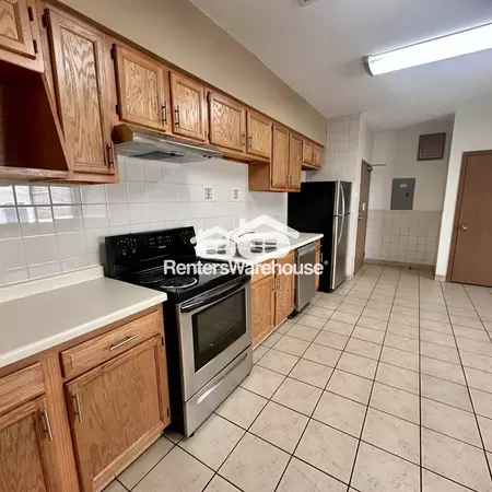 4 bedrooms apartment for rent in Near North - Near North, Minneapolis