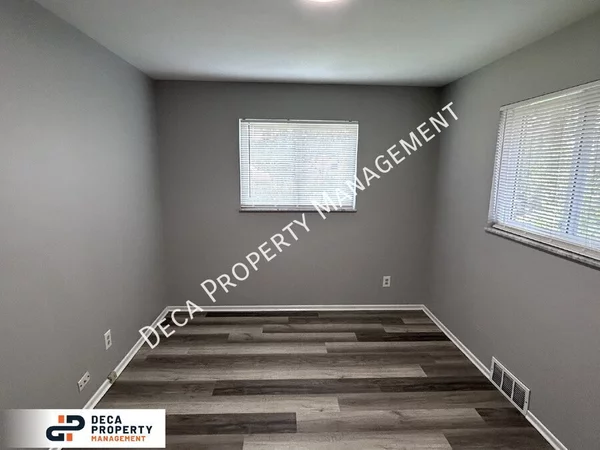 3 bedrooms apartment for rent in Northwoods - North County, Saint Louis