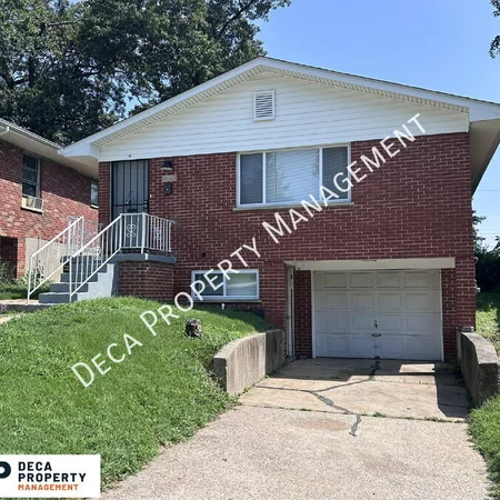 3 bedrooms apartment for rent in Northwoods - North County, Saint Louis