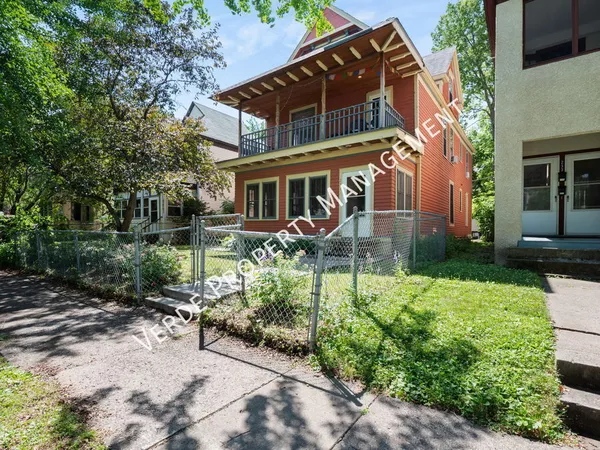 4 bedrooms apartment for rent in Lyndale - Powderhorn, Minneapolis
