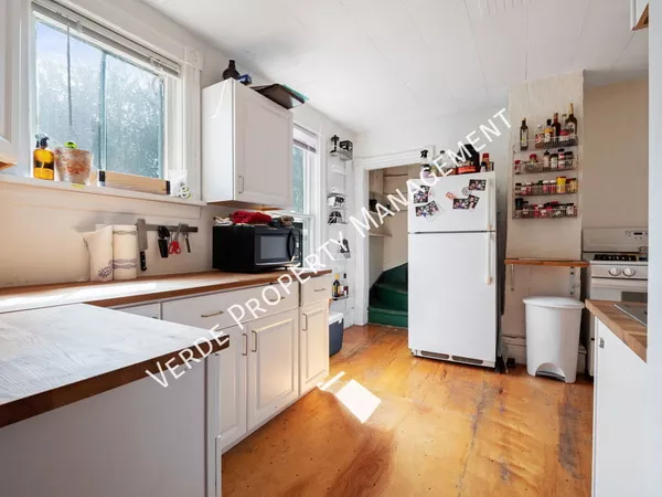 4 bedrooms apartment for rent in Lyndale - Powderhorn, Minneapolis