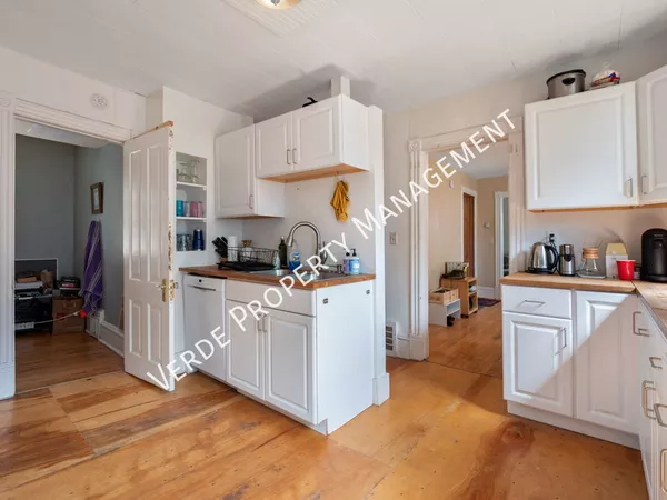 4 bedrooms apartment for rent in Lyndale - Powderhorn, Minneapolis