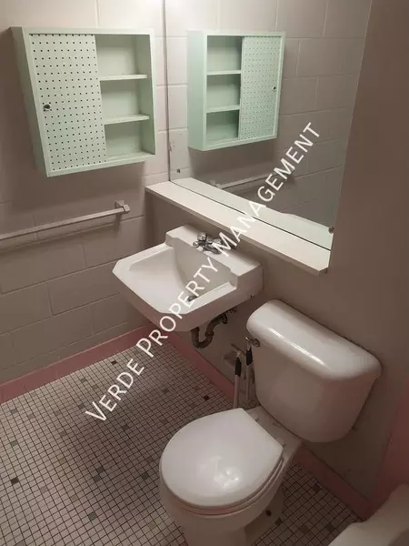 Studio Apartment for rent in Lyndale - Powderhorn, Minneapolis