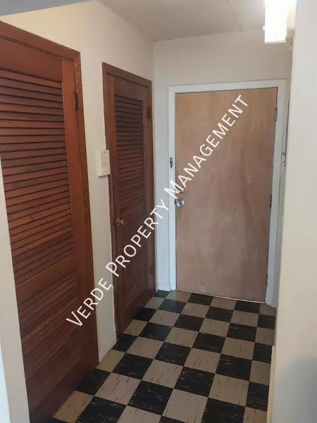 Studio Apartment for rent in Lyndale - Powderhorn, Minneapolis
