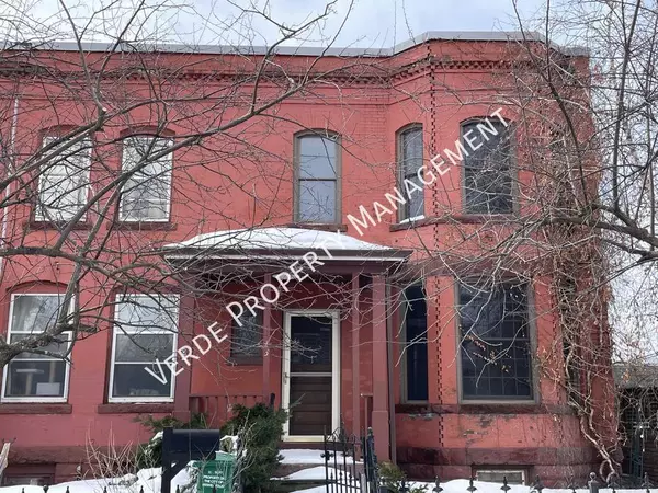 4 bedrooms apartment for rent in Lyndale - Powderhorn, Minneapolis