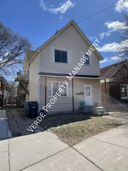 2 bedrooms apartment for rent in Holland - Northeast, Minneapolis