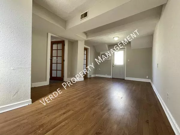 2 bedrooms apartment for rent in Holland - Northeast, Minneapolis