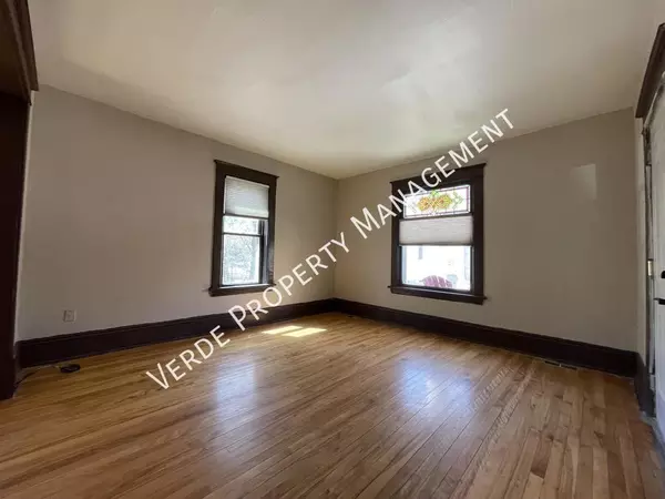 1 bedroom apartment for rent in Lowry Hill East - Bde Maka Ska-Isles, Minneapolis