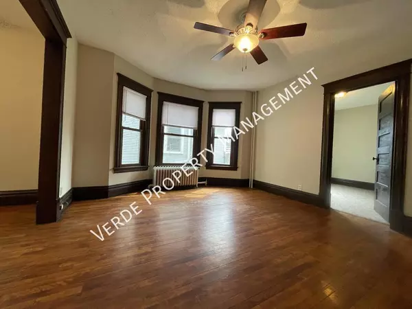 3 bedrooms apartment for rent in Lyndale - Powderhorn, Minneapolis