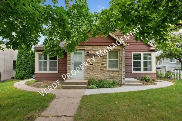 3 bedrooms apartment for rent in Armatage - Southwest, Minneapolis