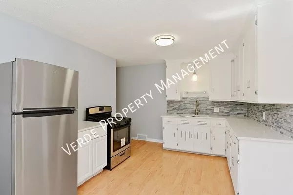 3 bedrooms apartment for rent in Armatage - Southwest, Minneapolis