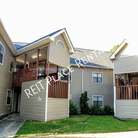 2 bedrooms apartment for rent in Fairmont - Central Raleigh, Raleigh