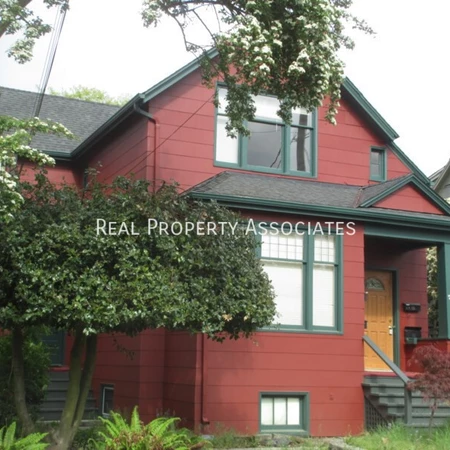 1 bedroom apartment for rent in Green Lake - North Seattle, Seattle