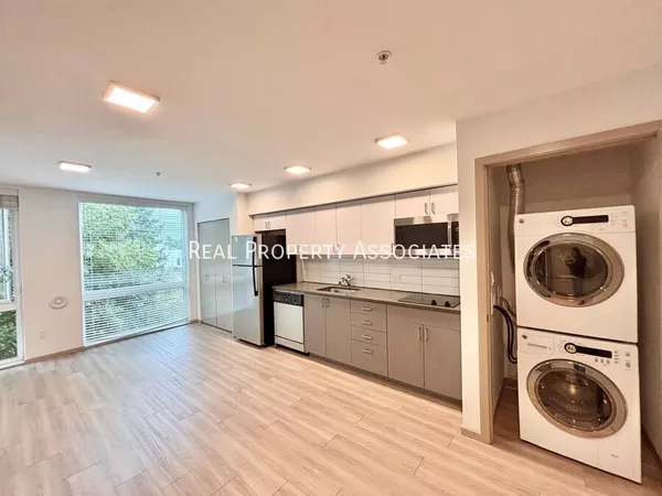 Studio Apartment for rent in Green Lake - North Seattle, Seattle