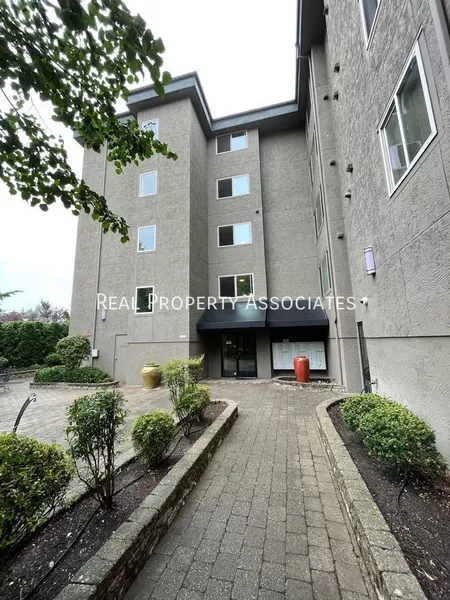 1 bedroom apartment for rent in Lake City - North Seattle, Seattle