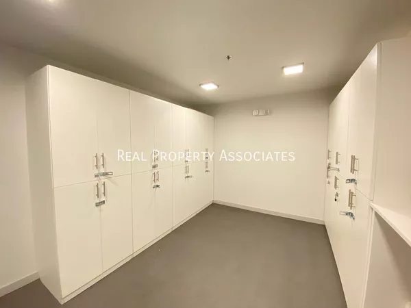 Studio Apartment for rent in University District - North Seattle, Seattle