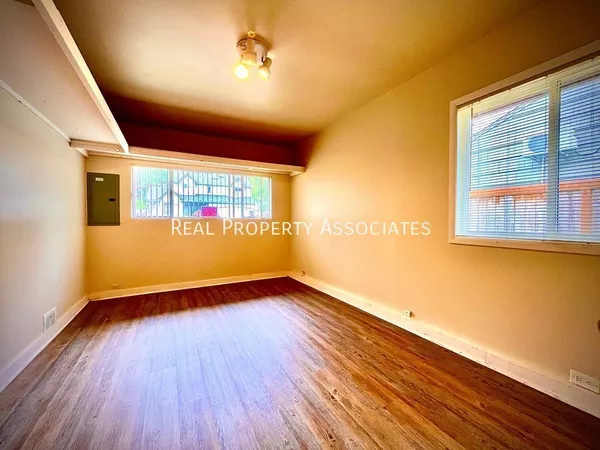 3 bedrooms apartment for rent in Bitter Lake - North Seattle, Seattle