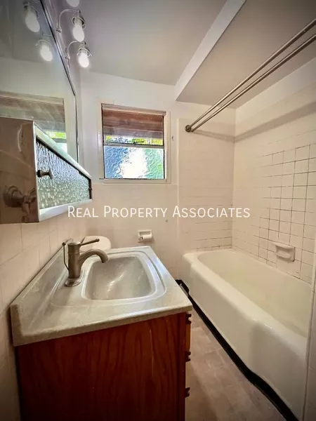 3 bedrooms apartment for rent in Bitter Lake - North Seattle, Seattle