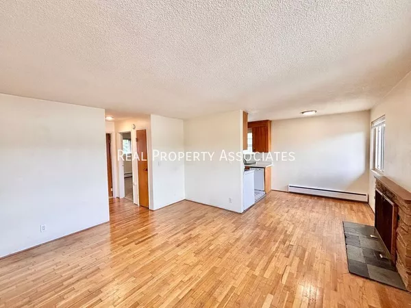 2 bedrooms apartment for rent in Interbay - Central Seattle, Seattle