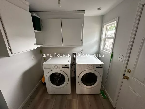 2 bedrooms apartment for rent in Deldrige - West Seattle, Seattle