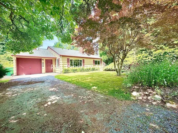 3 bedrooms apartment for rent in Pinehurst - North Seattle, Seattle