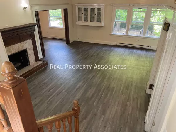 12 bedrooms apartment for rent in University District - North Seattle, Seattle