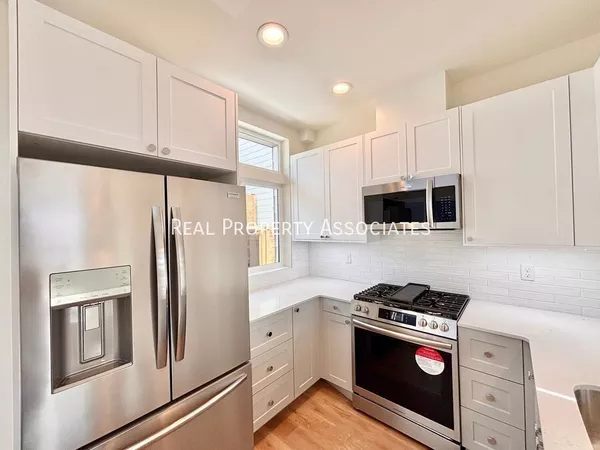 3 bedrooms apartment for rent in Interbay - Central Seattle, Seattle