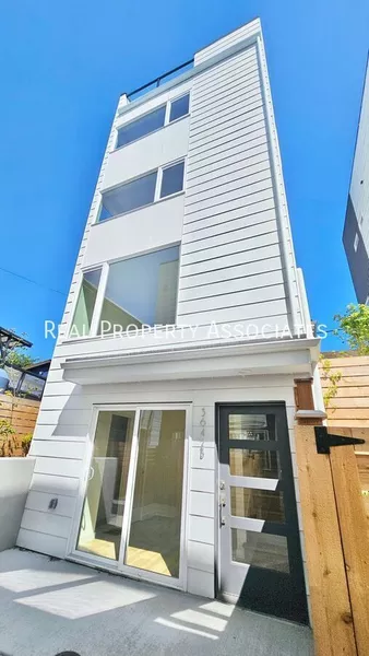 3 bedrooms apartment for rent in Interbay - Central Seattle, Seattle