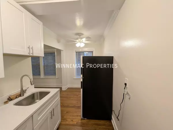 Studio Apartment for rent in Rogers Park - Far North Side, Chicago