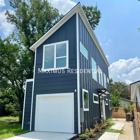 2 bedrooms apartment for rent in Windsor Park - East Austin, Austin