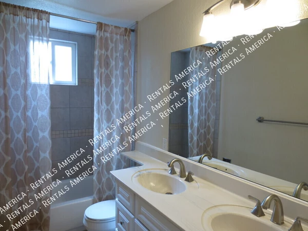 3 bedrooms apartment for rent in Paradise Valley - NE Valley, Phoenix