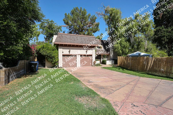 4 bedrooms apartment for rent in Biltmore Area - Phoenix, Phoenix